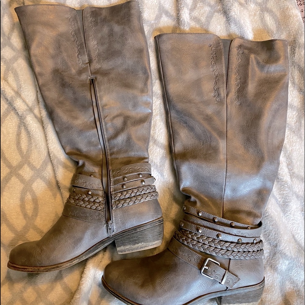 Boots